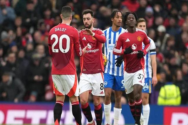 香川真司领军主场不敌劲旅,积分悲情的简单介绍 香川真司领军主场不敌劲旅,积分悲情的简单介绍