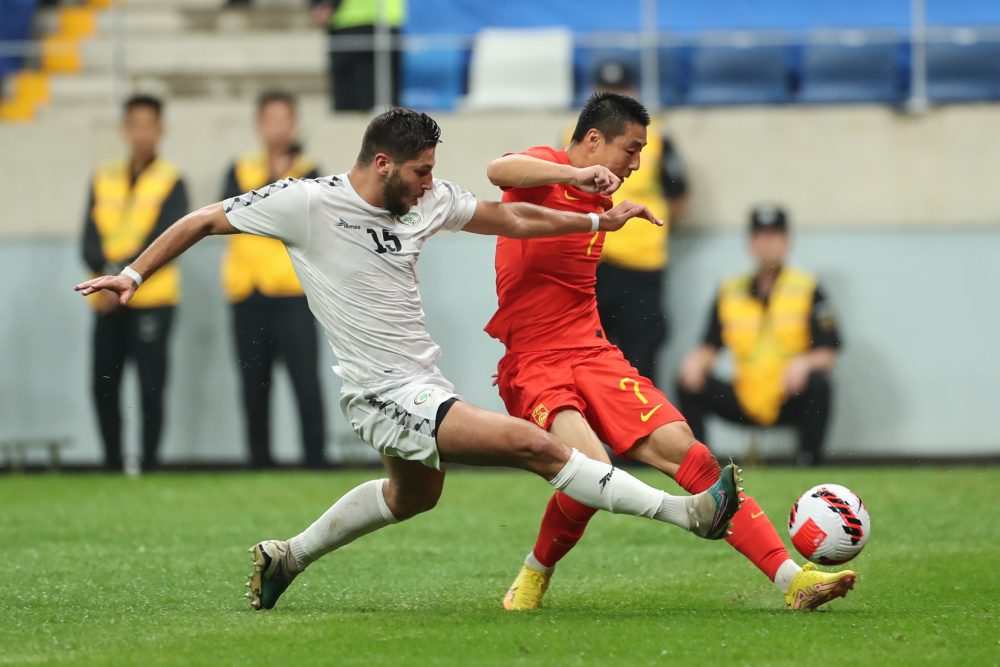 巴勒斯坦足球队击败对手取胜 巴勒斯坦足球队击败对手取胜