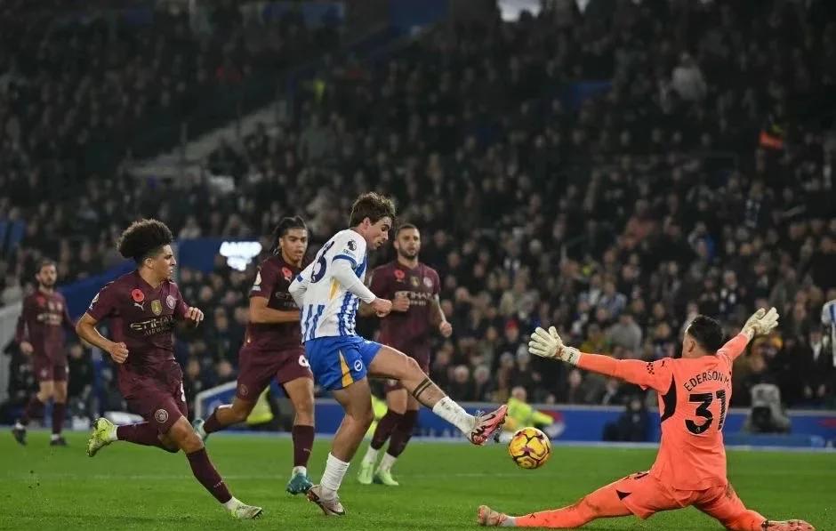 丹麦小胜晋级：欧国联再现故事情节的简单介绍