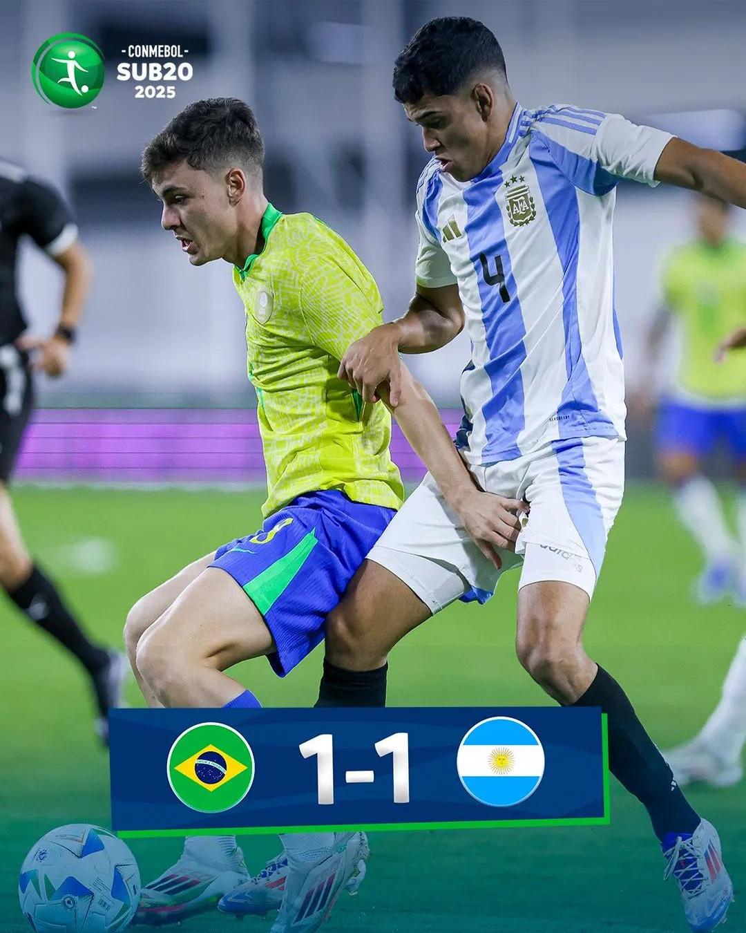 包含费尔南德斯梅开二度,比利亚雷亚尔险胜的词条 包含费尔南德斯梅开二度,比利亚雷亚尔险胜的词条