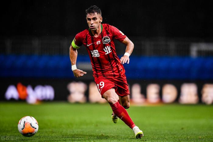 南安普顿绝杀夺胜,保级形势渐入佳境 南安普顿绝杀夺胜,保级形势渐入佳境