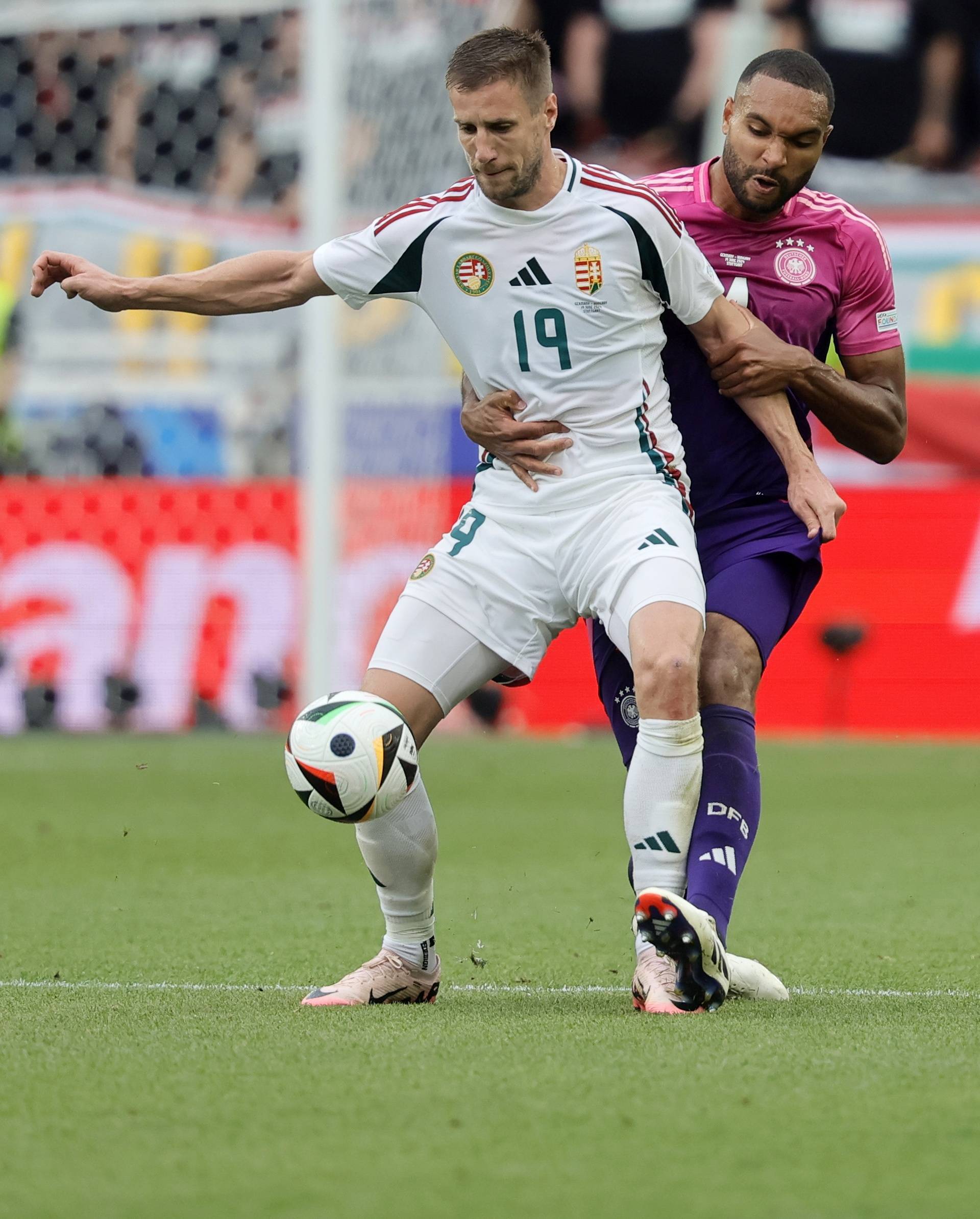 开云体育app下载-匈牙利队紧随对手进入半决赛