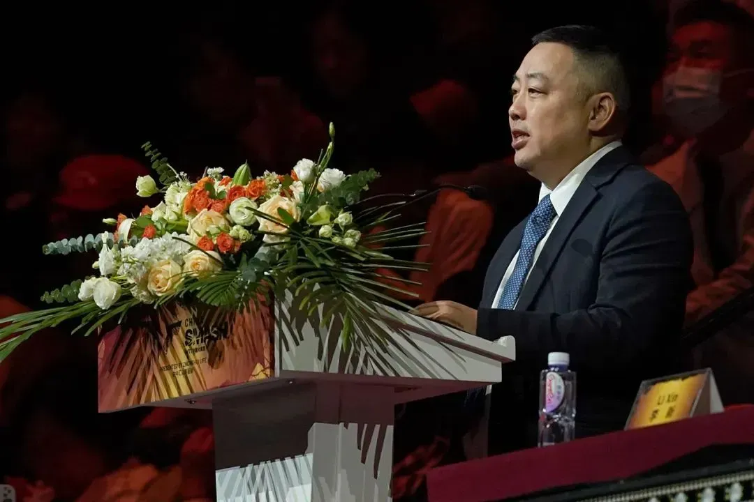 雷恩坚守领先地位，总体表现稳健