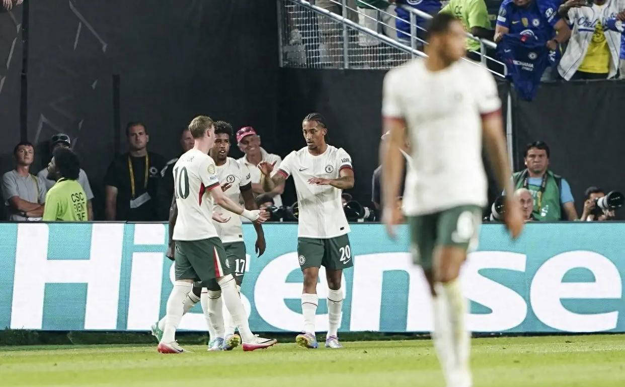 包含切尔西凭梅森梅开二度,客场不败保持强势的词条 包含切尔西凭梅森梅开二度,客场不败保持强势的词条